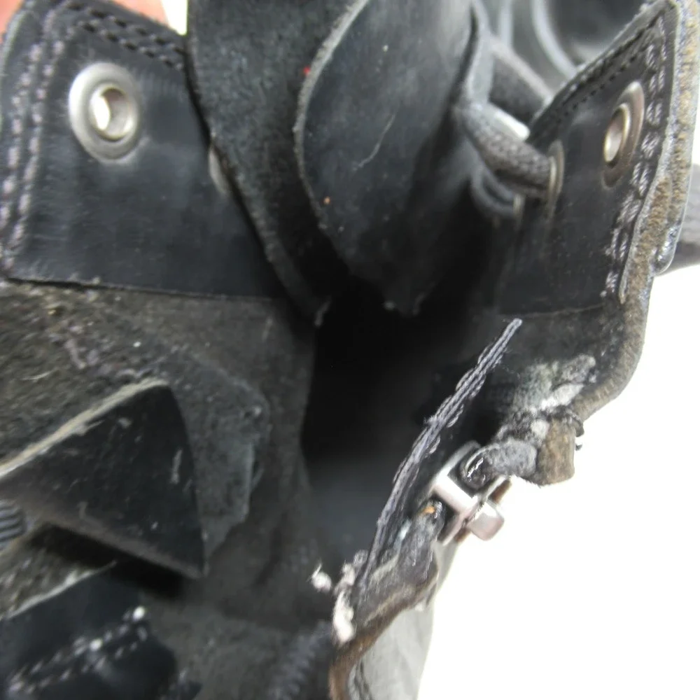 Harley-Davidson couple blemish